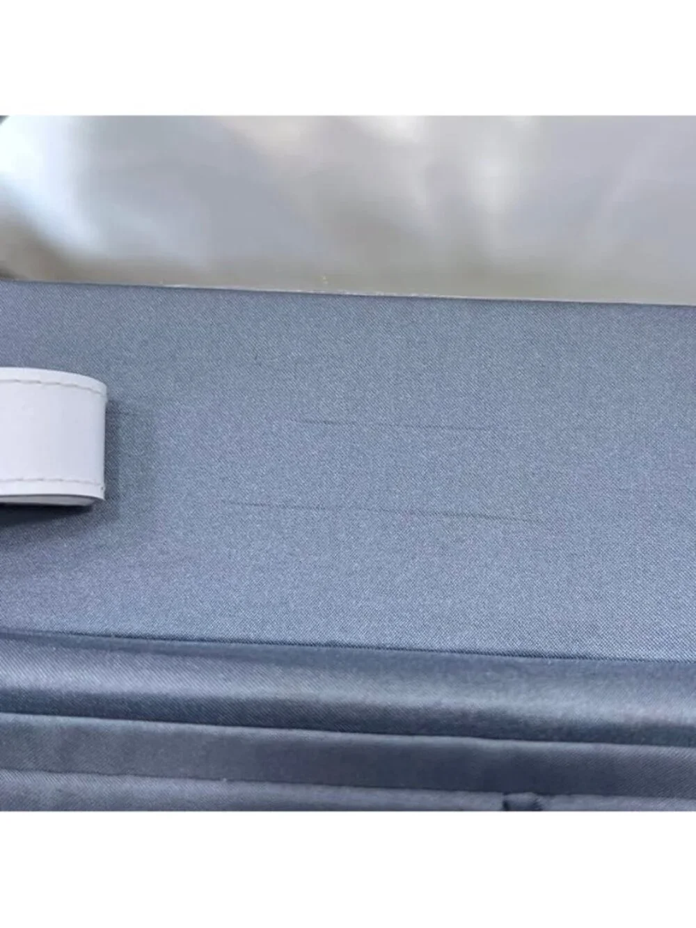 Dior Vanity Light Blue White Parfums - Picture 5 of 10